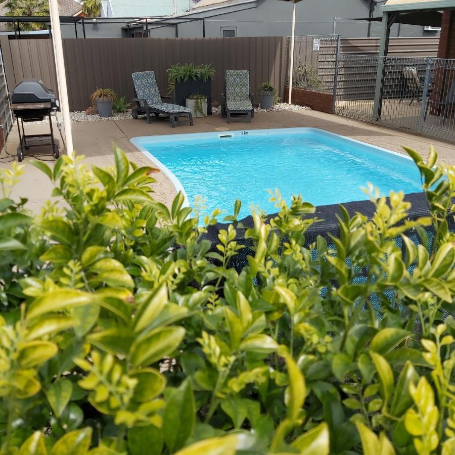 Country Mile Motor Inn フォーブス エクステリア 写真